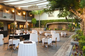 Doubletree by Hilton Claremont courtyard